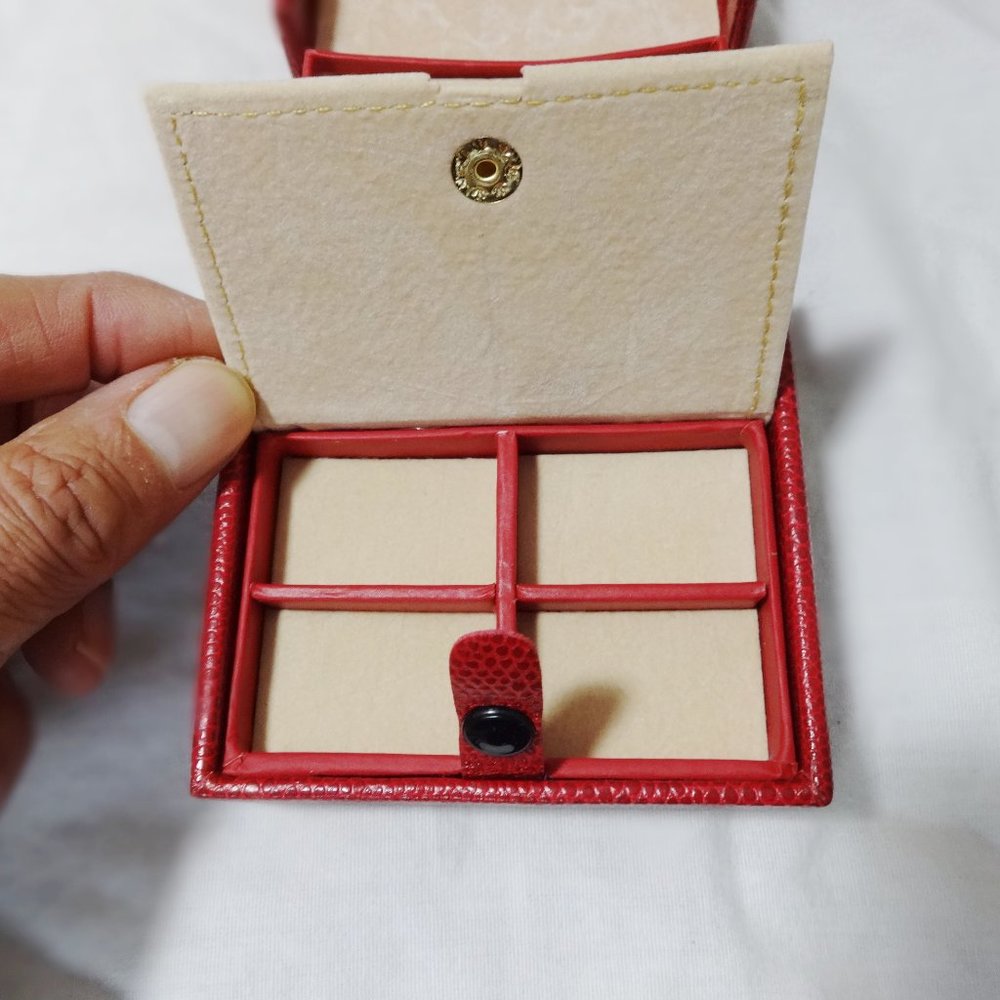 MINI FOLDING JEWELRY CASE - Picture 4 of 9